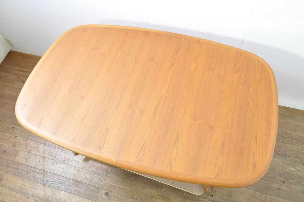 GUDME/北欧ヴィンテージ　チーク　オーバルエクステンションテーブル GUDME/北欧ヴィンテージ チーク オーバルエクステンションテーブル