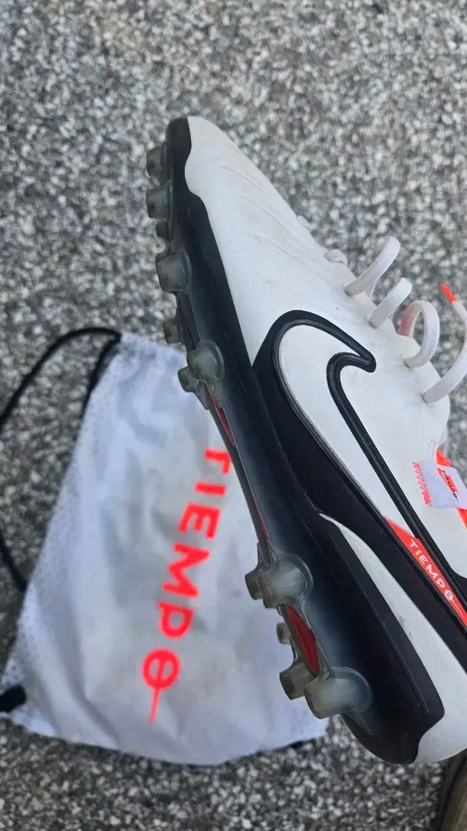 NIKE ナイキ