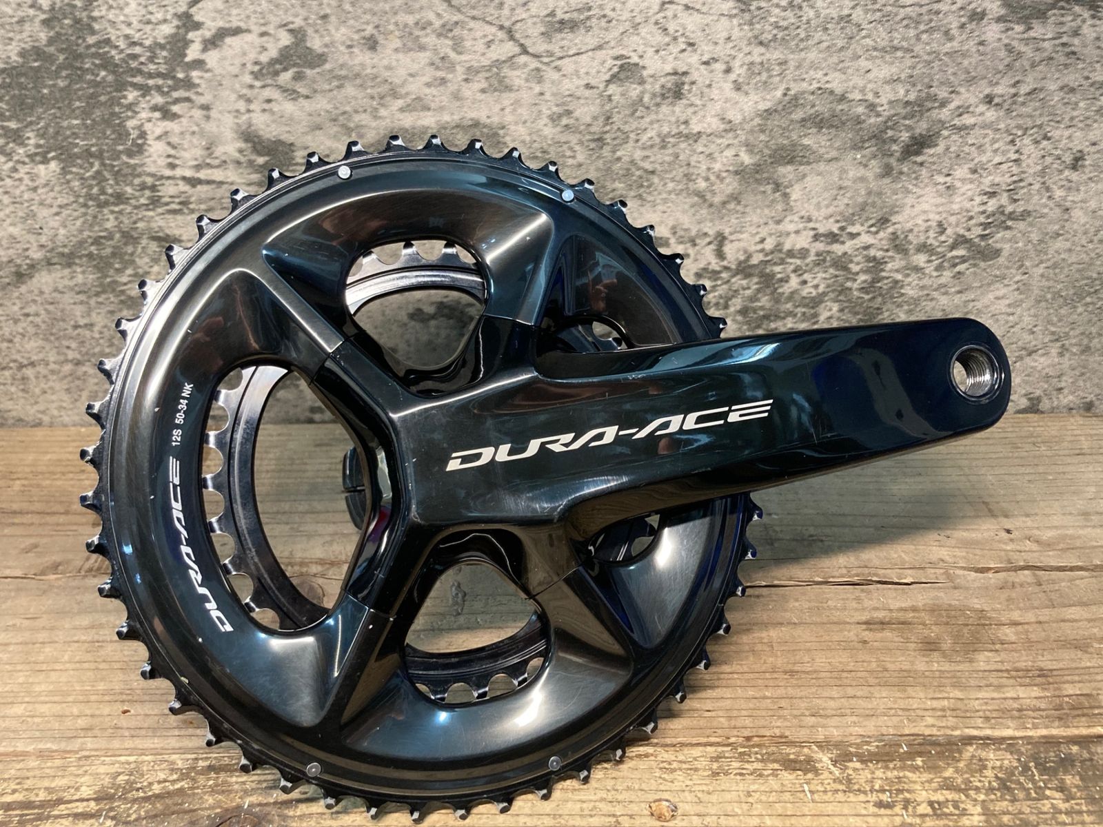シマノ デュラエース DURA-ACE FC-R9200 165mm Amazon | シマノ（SHIMANO） FC-R9200-PX DURA-ACE 11S 172.5 52