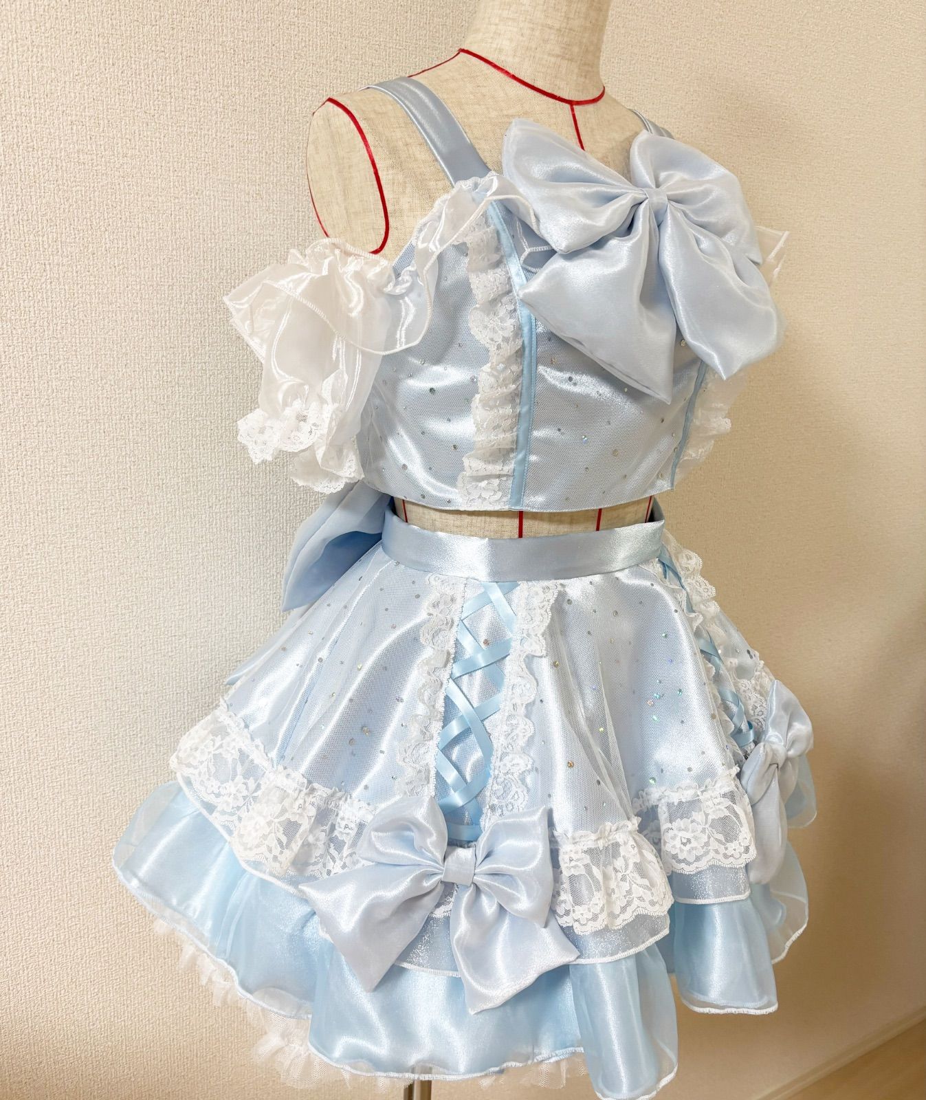 アイドル衣装?