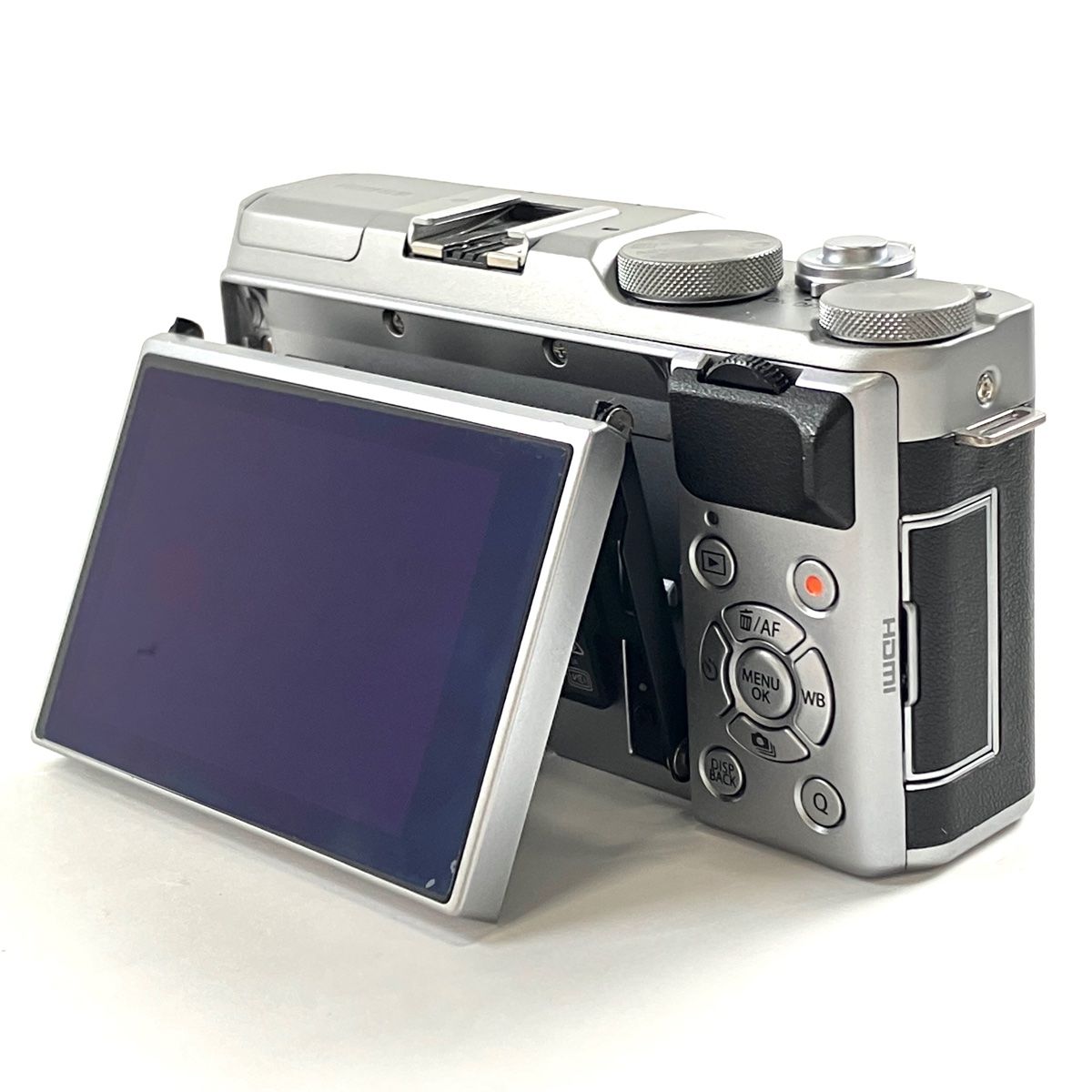 FUJIFILM製 FUJIFILM ミラーレス一眼カメラ X-A5レンズキット シルバー 
