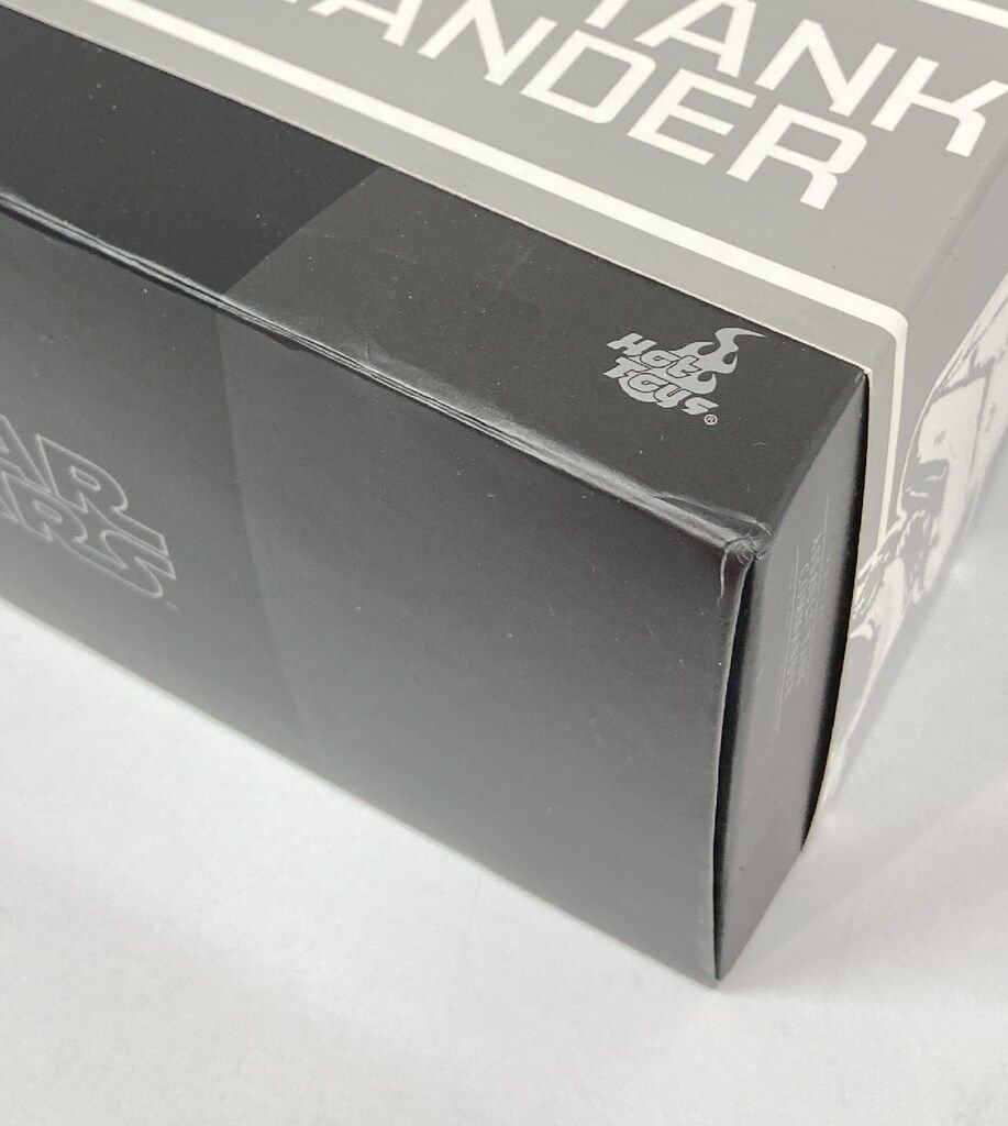 HOTTOYS MOVIEMASTERPIECE ASSAULT TANK COMMANDER WWW_STEELWINDOWSANDDOORS_COM