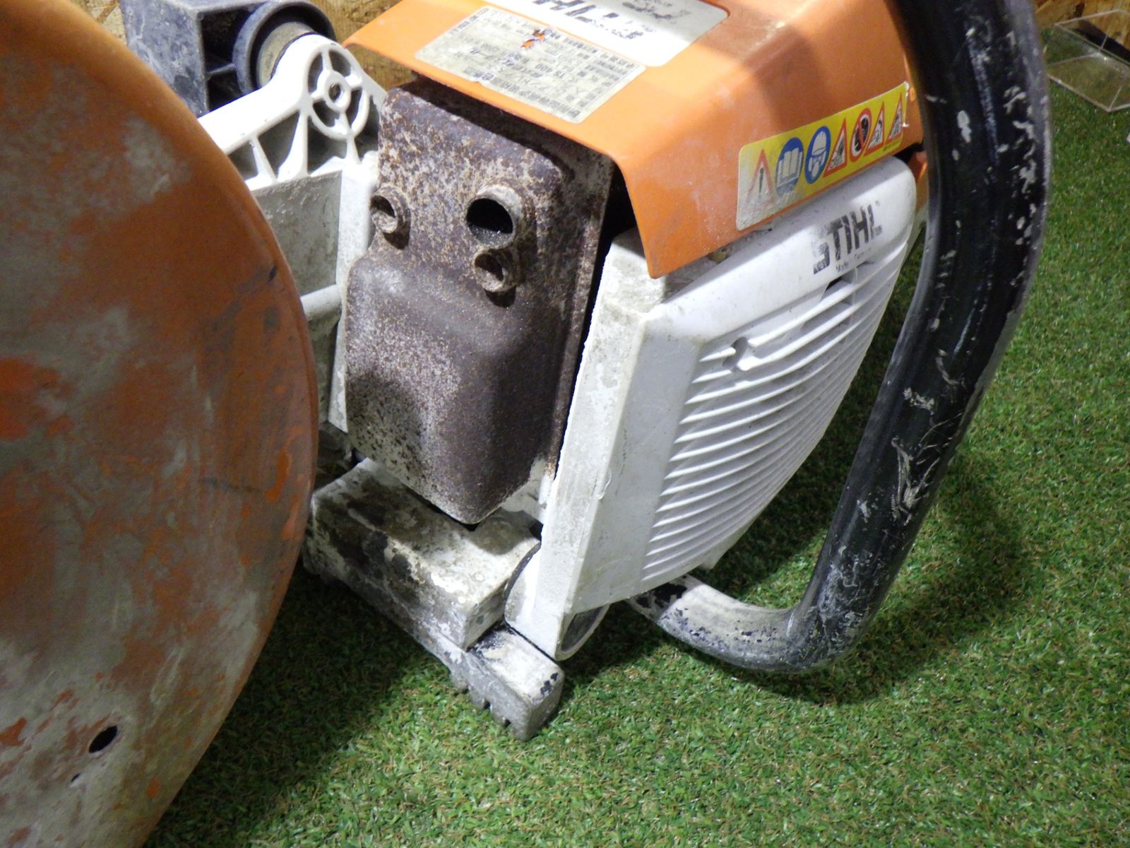 コンクリート アスファルト