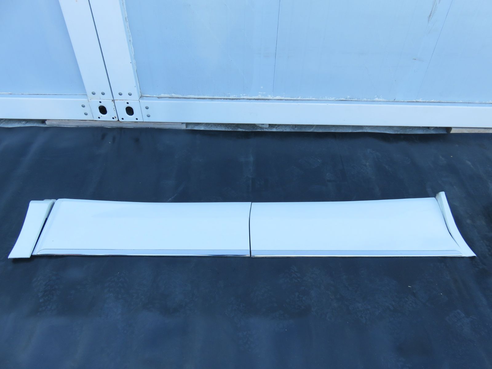 SFC2328 アルファード20系 前期 ANH20W GGH20W ANH25W GGH25W サイドパネル 右側 右 サイドスカート カバー マッドガード プロテクター