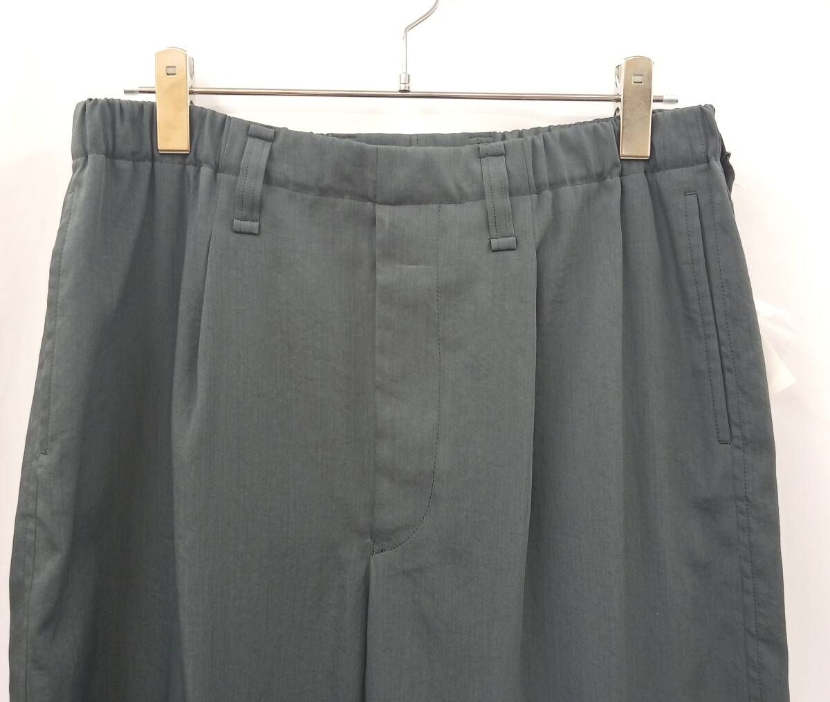 タックパンツ LA13FF005