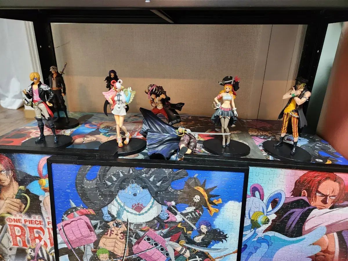 ONE PIECE（ワンピース） ワンピースフィルムレッド 一番くじ キラフレンド フィギュア まとめ売り 売ります