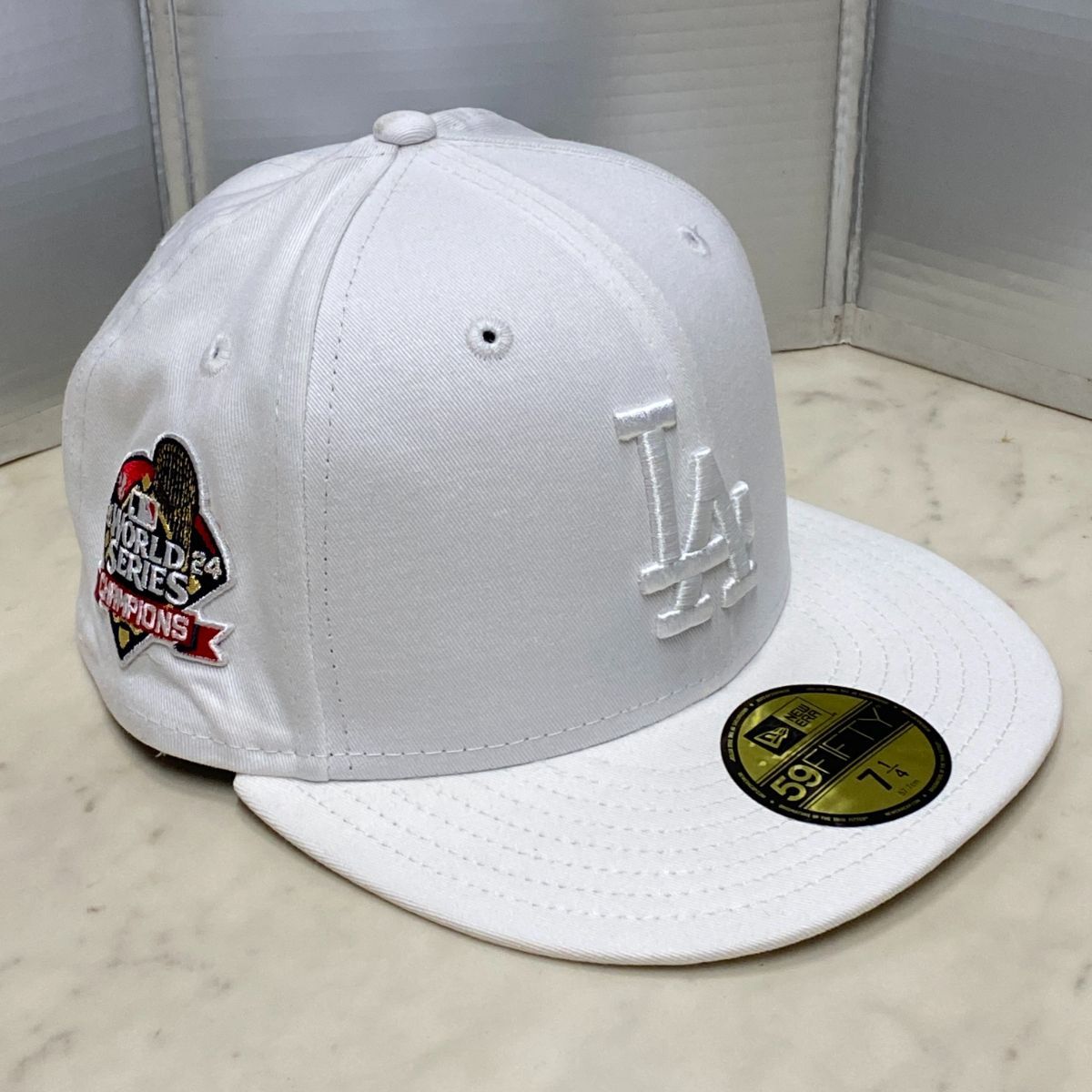 海外限定 59FIFTY ニューエラ LA 2024ワールドシリーズ優勝記念 