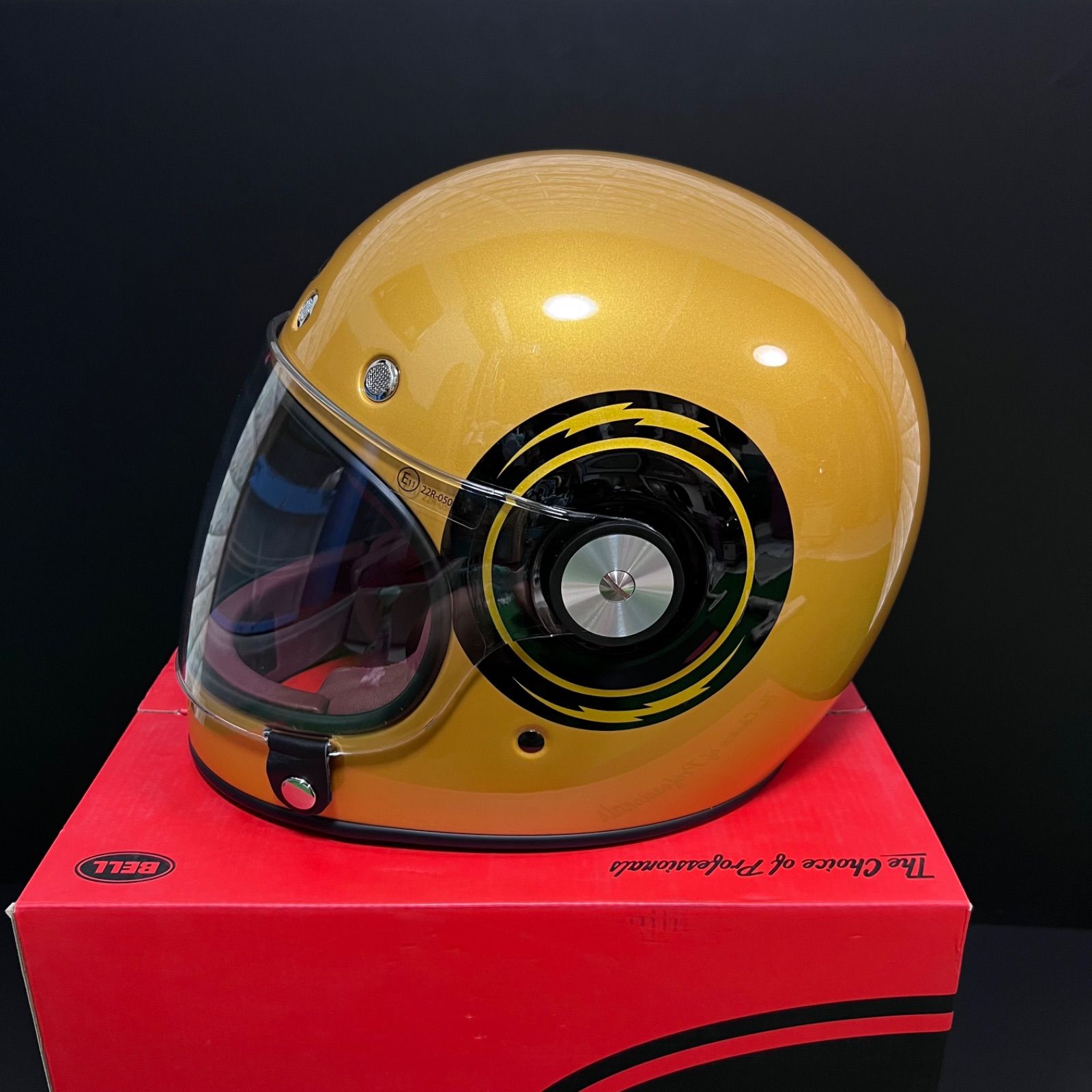 bell bullitt ベル　ブリュット✨美品✨Mサイズ‼️ BELL - ☆BELL BULLITT ベル ブリット Barracuda ホワイト/Mの