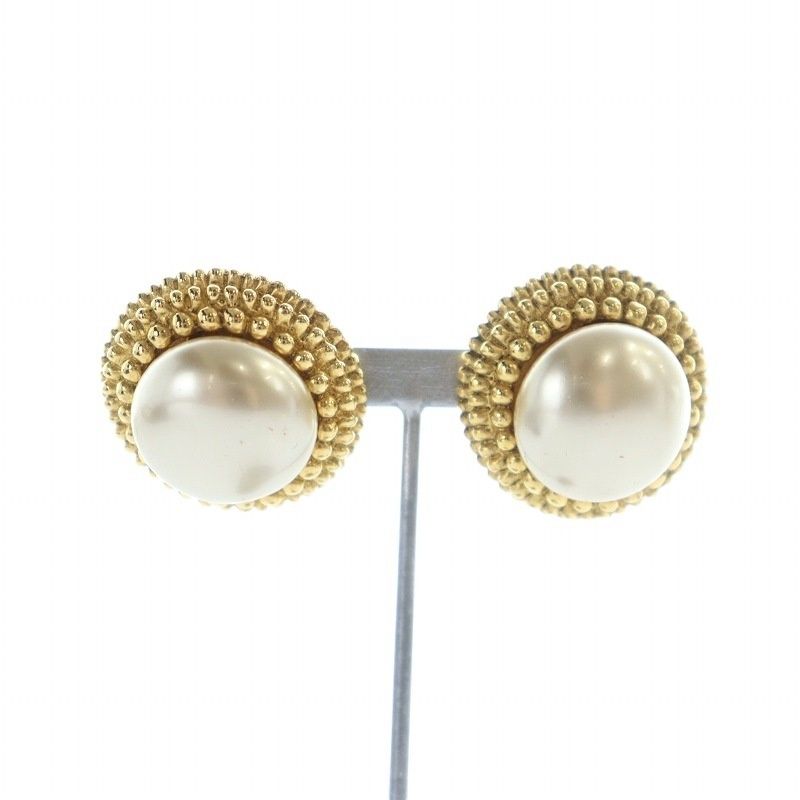 Chanelシャネル★EAR CLIP★CC パールイヤクリップ【ランク：A】 CHANEL Pearl Drop Pierced earrings/シャネル CC チェーン