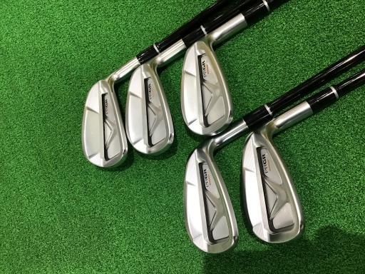 中古】 プロギア PRGR 05(2023) 7S アイアンセット IR MCI BLACK FOR