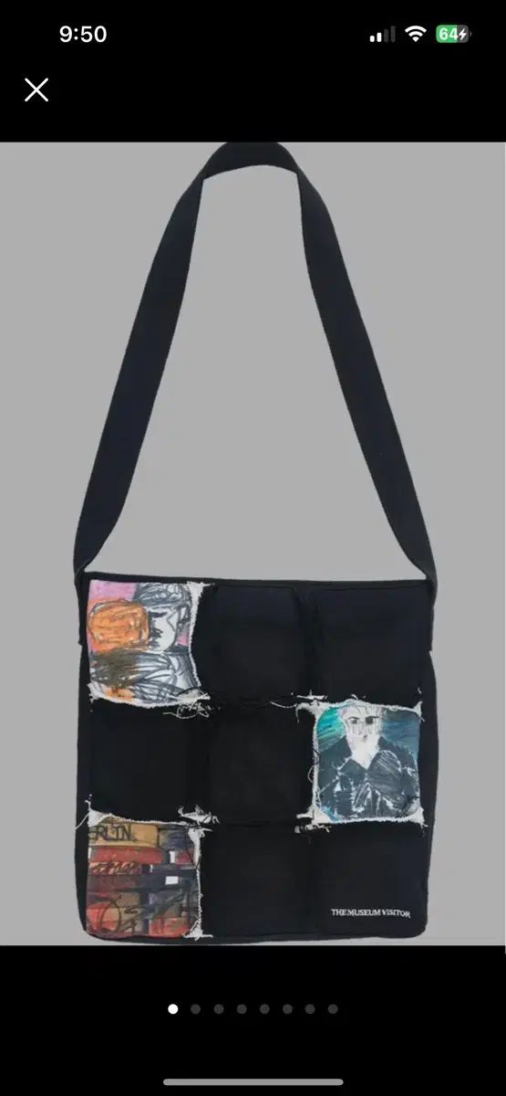 THE MUSEUM VISITOR ART クロスバック