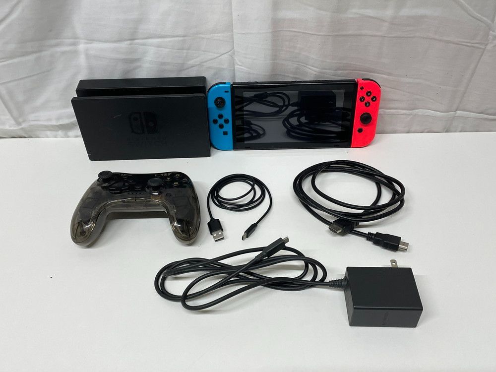 Nintendo Switch ※本体なし※ 付属品のみ switch グリップ
