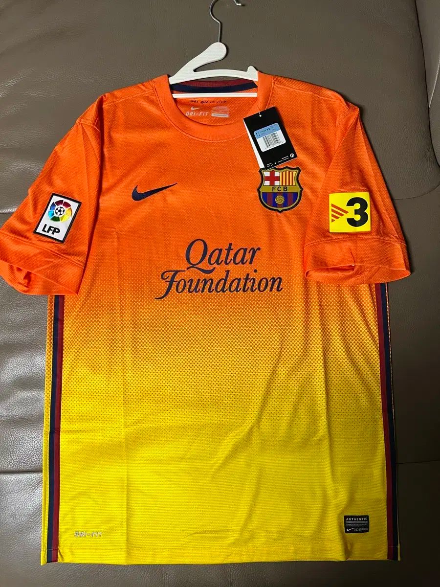 【正規品】FCバルセロナ 2012-13 アウェイユニフォーム 10 メッシ　L NIKE FCバルセロナ 12/13 ユニフォーム アウェイ 半袖 レプリカ ▽＃10