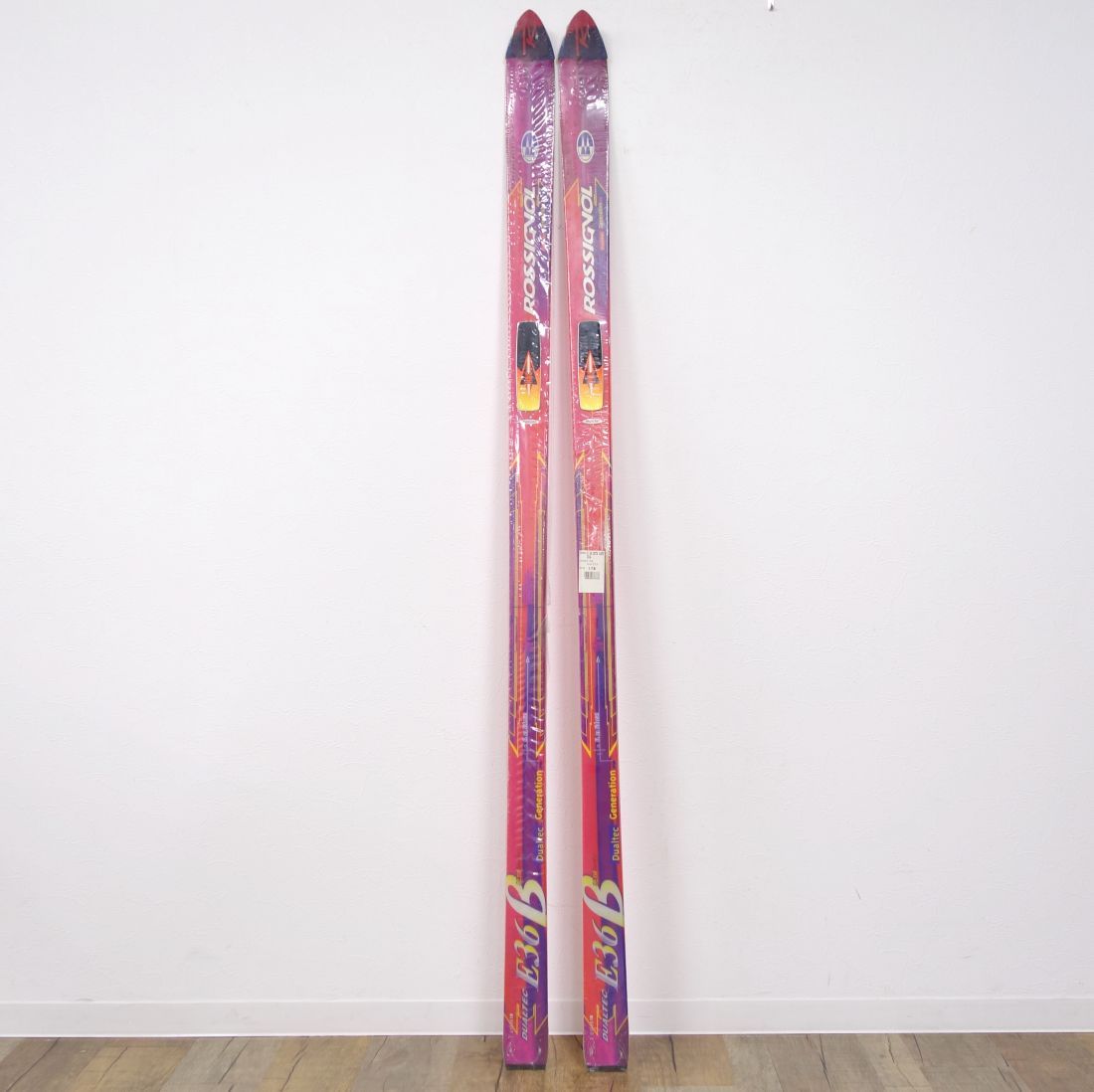 未使用 ロシニョール ROSSIGNOL DUALTEC E36 BETA LADY 178cm センター 