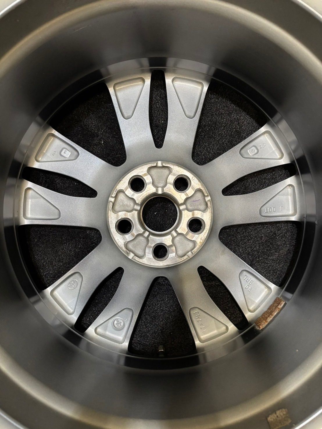 ☆トヨタ カローラツーリング W×B 純正 17インチ 7.5J +50 100