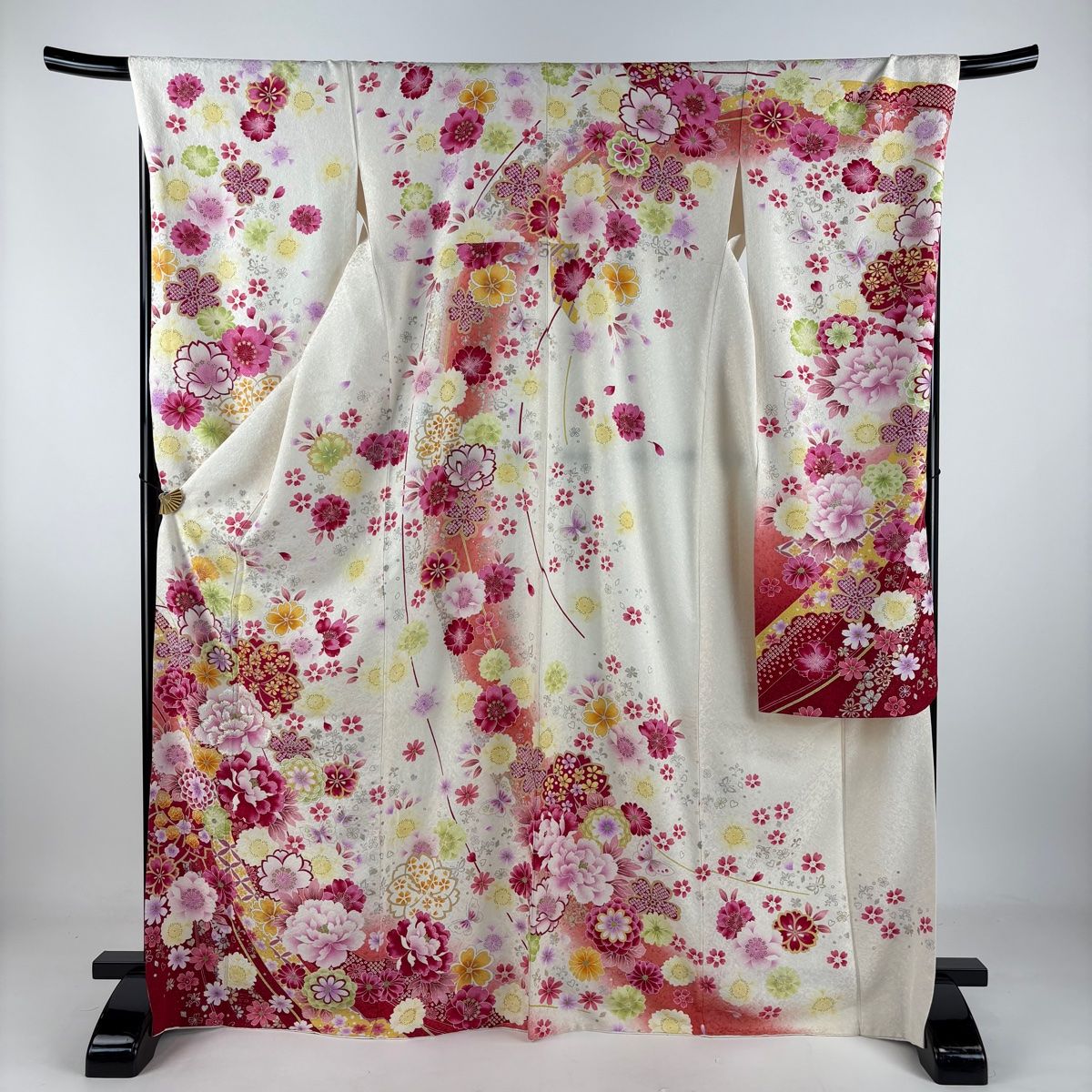 振袖 身丈170.5cm 裄丈69.5cm L 袷 牡丹 桜 刺繍 銀通し クリーム 正絹