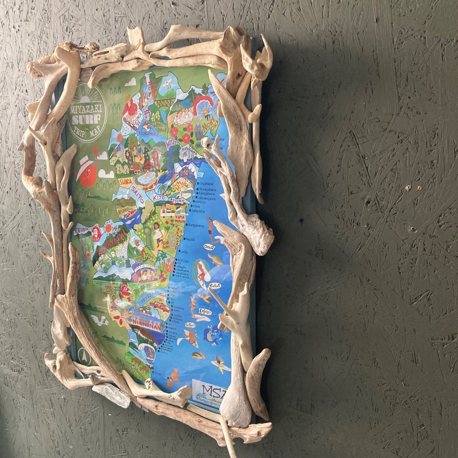 流木フレーム ≡MIYAZAKI SURF TRIP MAP≡ 宮崎サーフトリップマップ