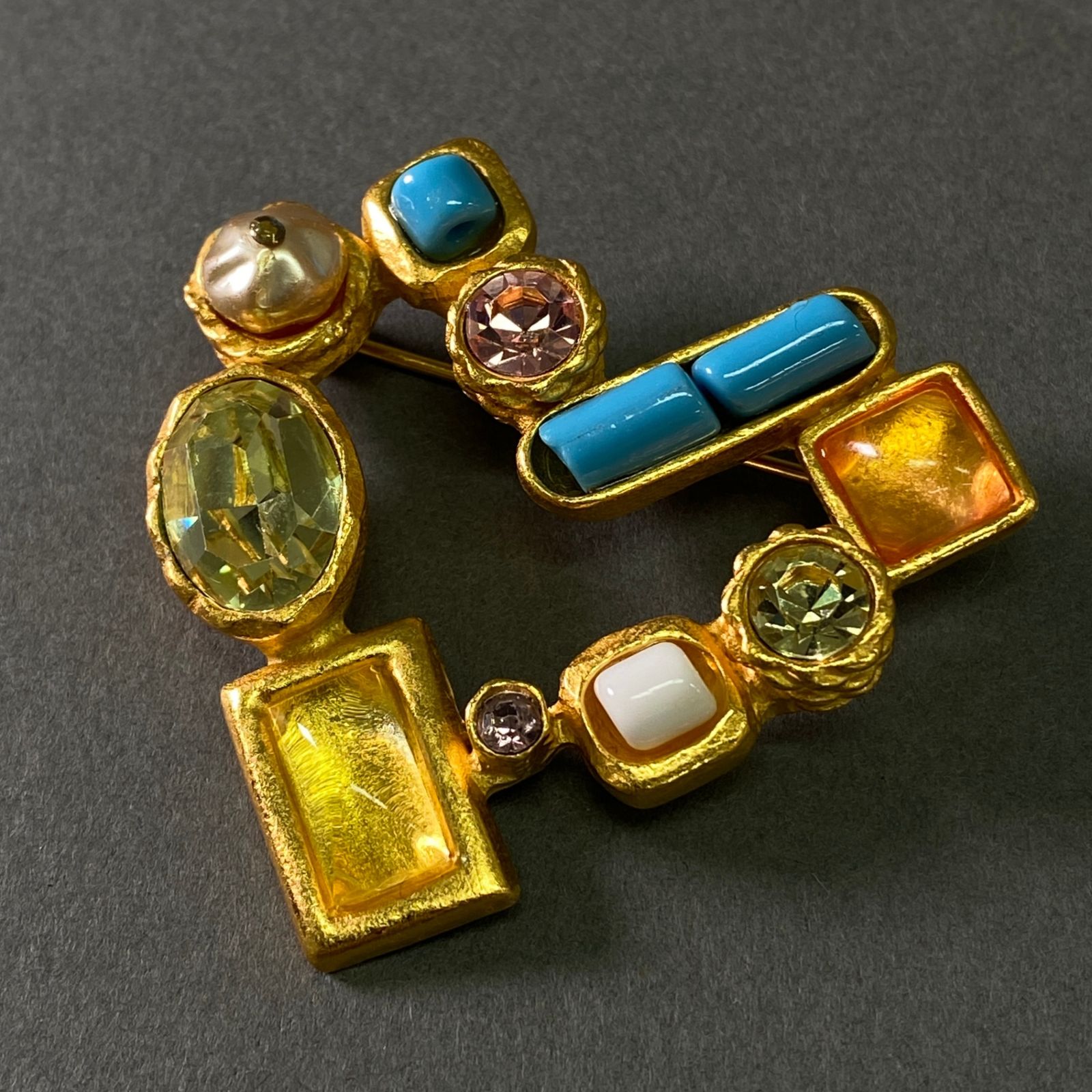 a24 Christian Lacroix クリスチャンラクロワ クリスタルビジュー 
