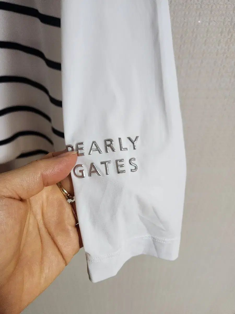 新作続々入荷。 PEARLY GATES パーリーゲイツ 男性用ニットウェア 105 最安価に挑戦！