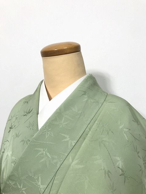 色無地 美品 秀品 一つ紋 地紋 薄緑 袷 159.5cm 61.5