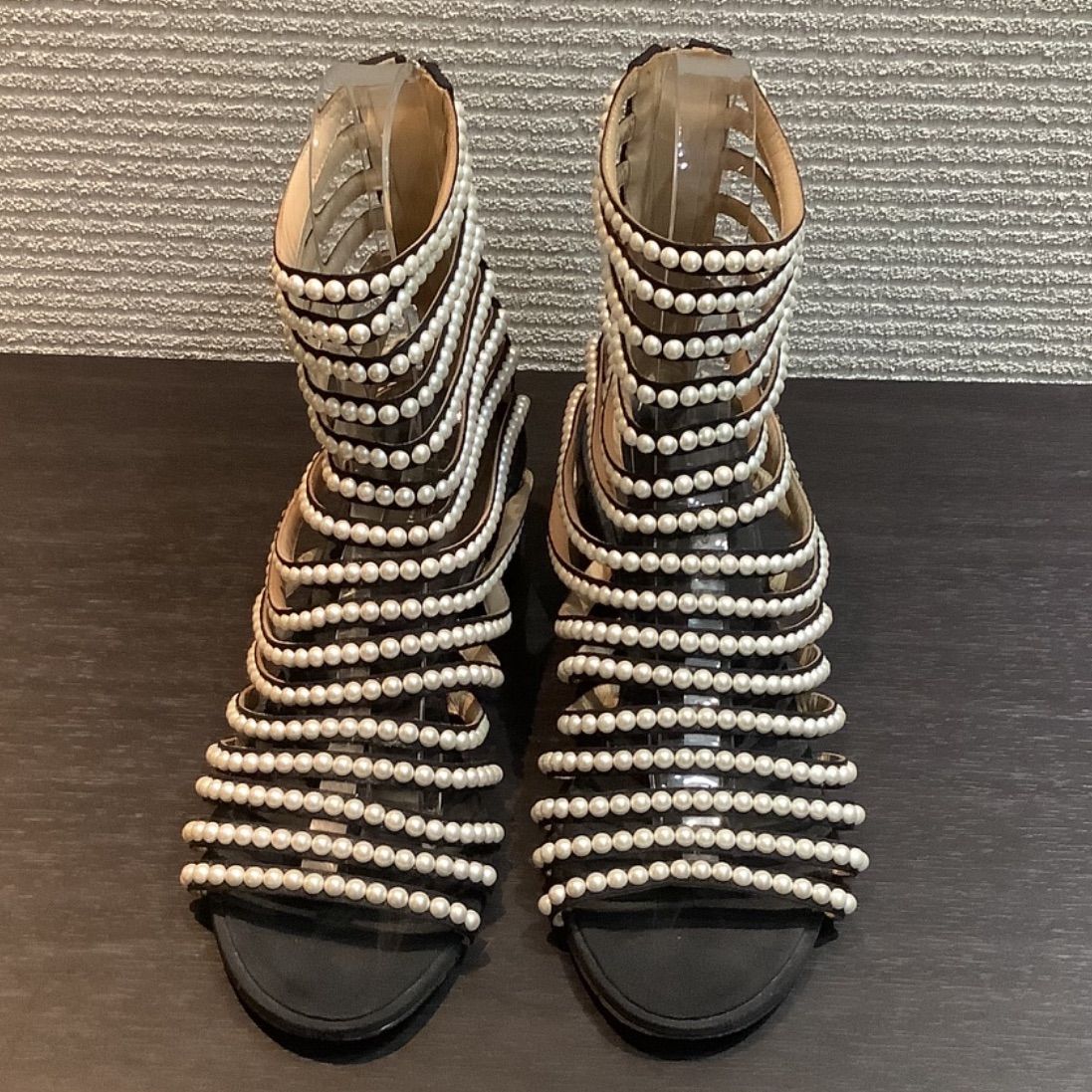 シャネル CHANEL 16SS ランウェイ メディエタール パール グラディエーター サンダル ココマーク 黒 ブラック 39.5 F808