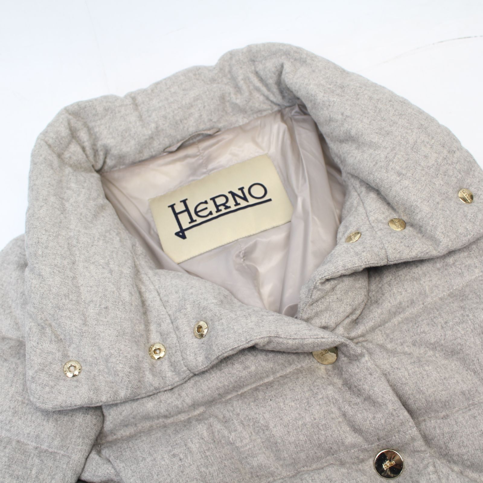 A504】HERNO シルクカシミヤ ボタンダウンコート 38サイズ グレー 