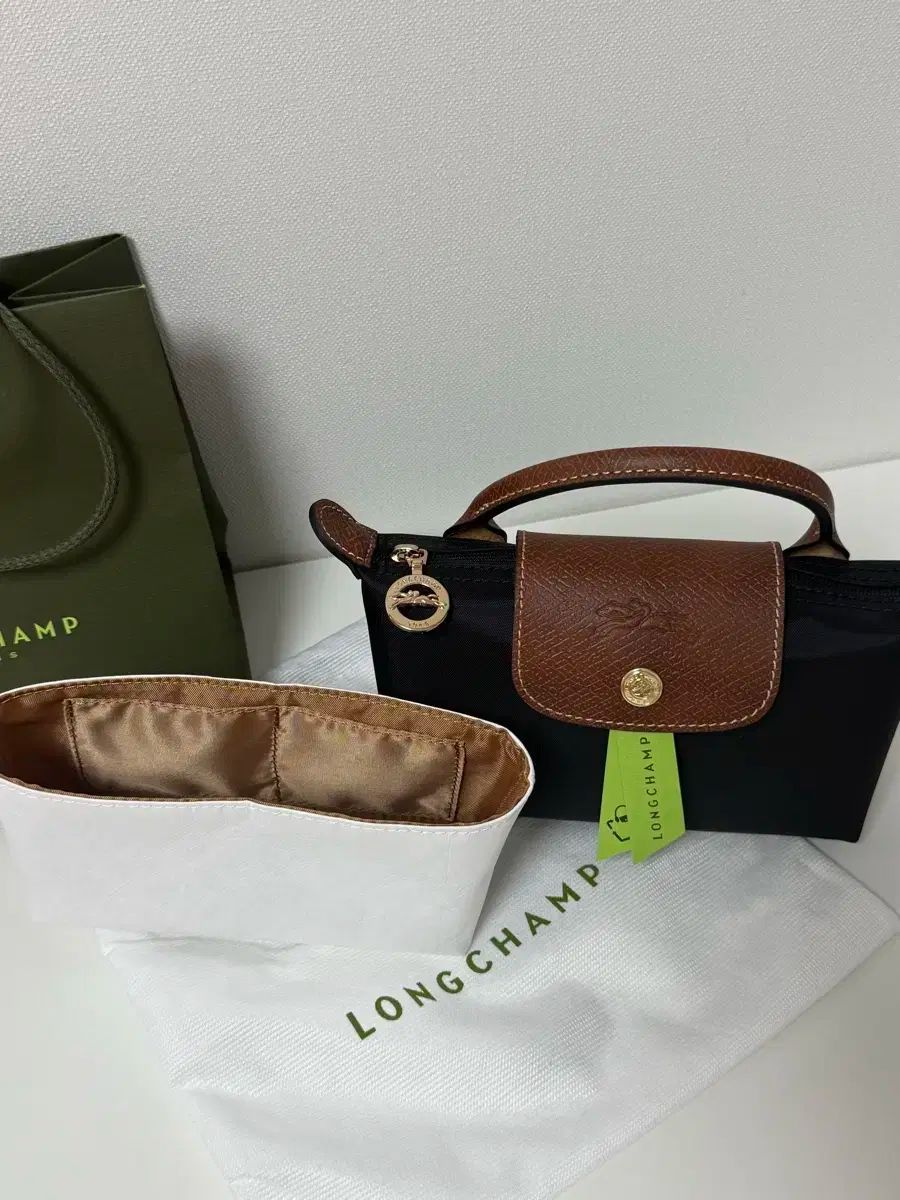 Longchamp
