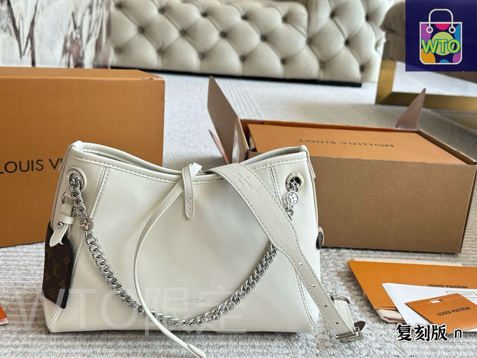 今日特価】Louis Vuitton ルイ・ヴィトン キャリーオール BB