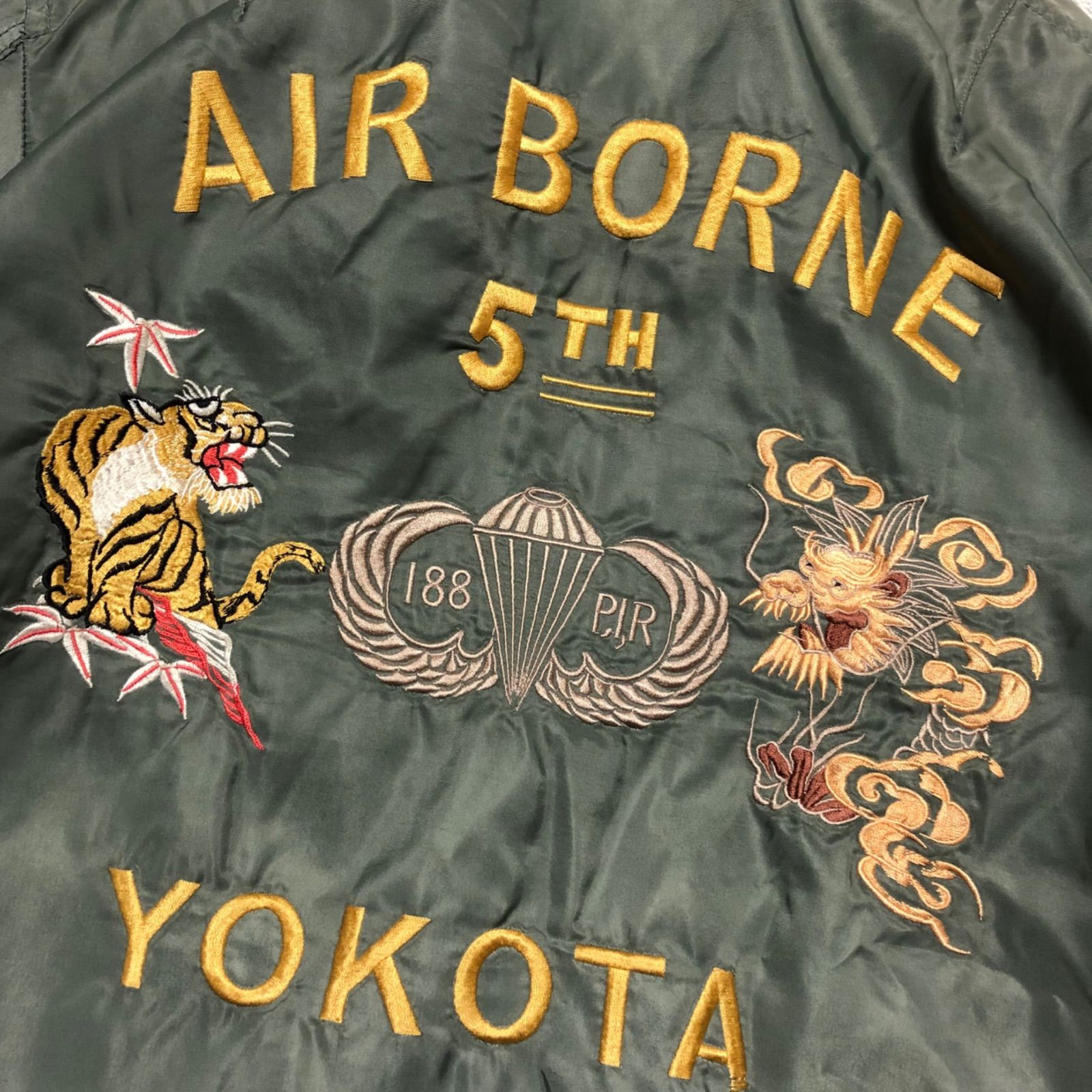 フライトジャケット HOUSTON B-15D 虎 龍 刺繍 オリーブ グリーン HOUSTON B-15D フライトジャケット ボンバージャケット