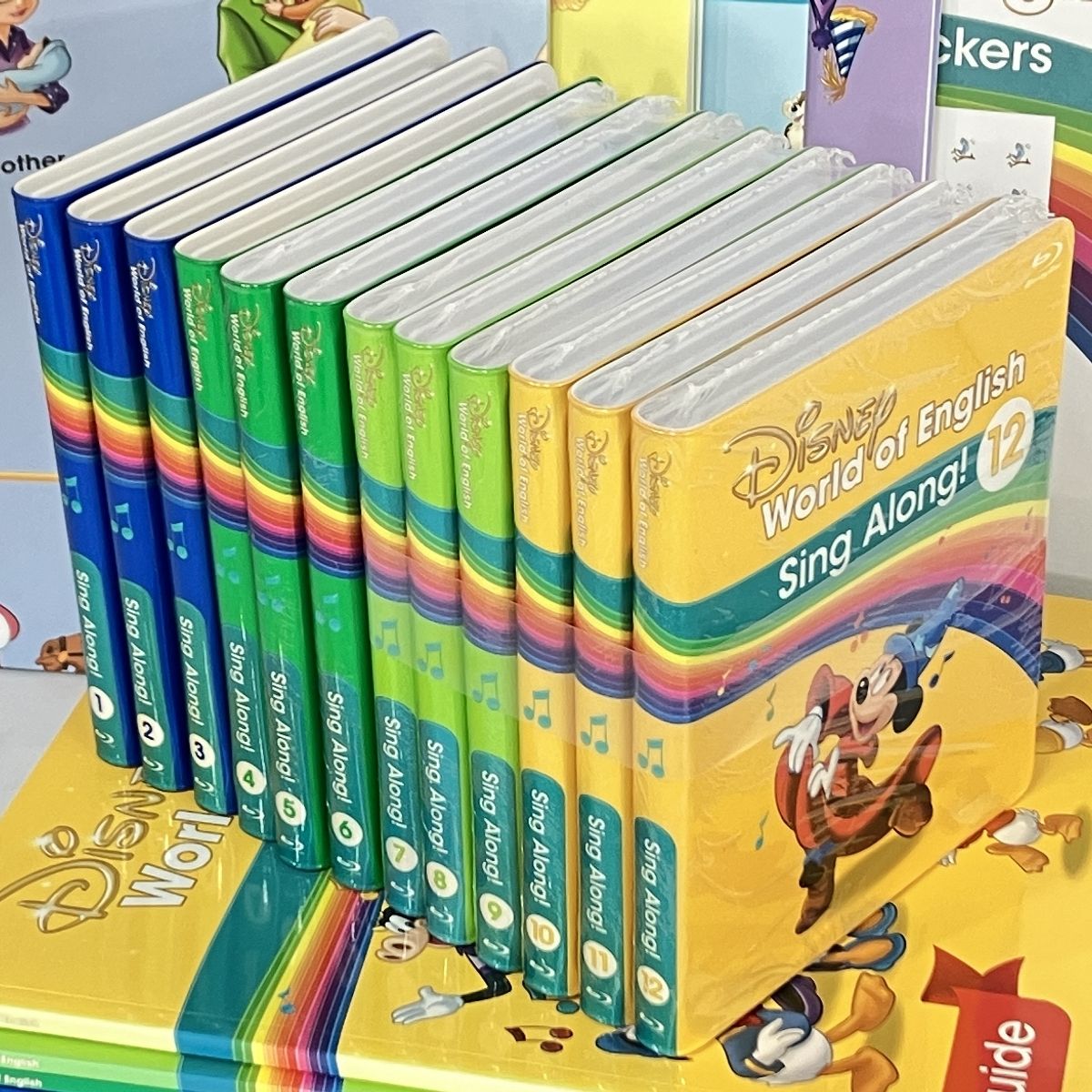 DWE ディズニー ワールドオブイングリッシュ 英語 DVD 欠品あり 英語教材 DWE シングアロング ディズニーワールドオブイングリッシュBlu