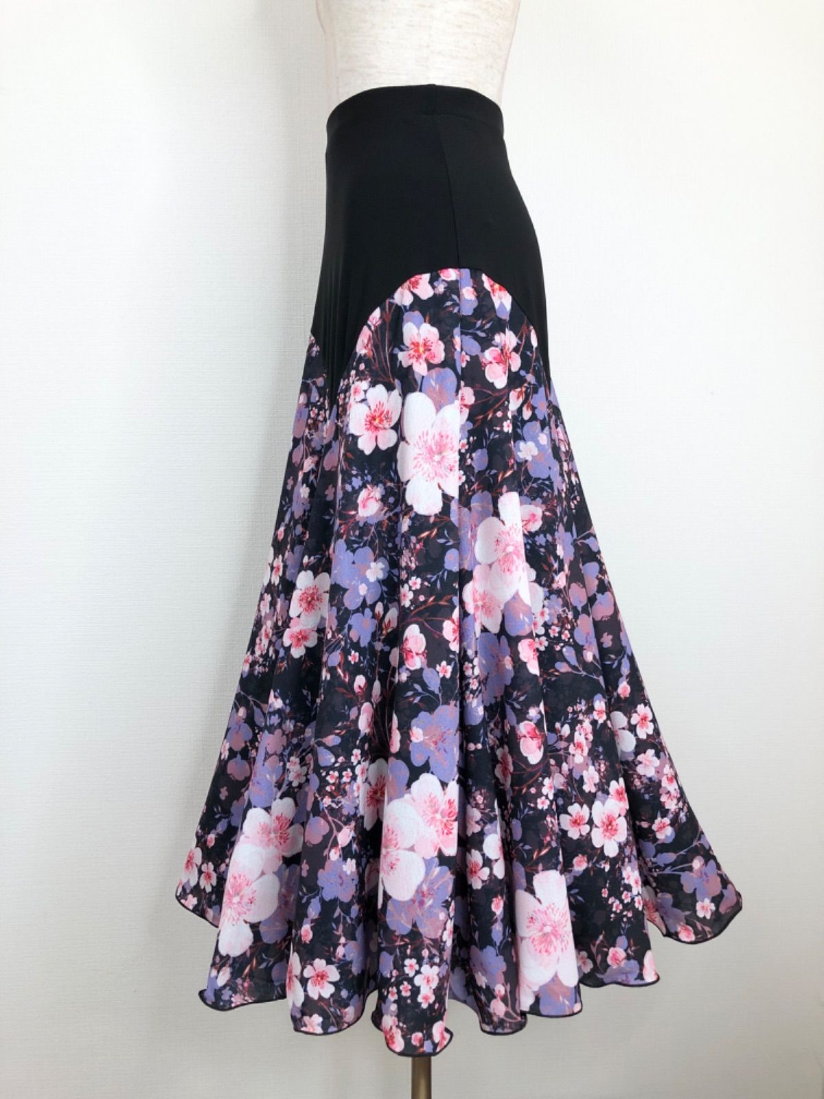 新品》社交ダンス 裏地裾オーガンジーフリル ナシ地スカート 衣装