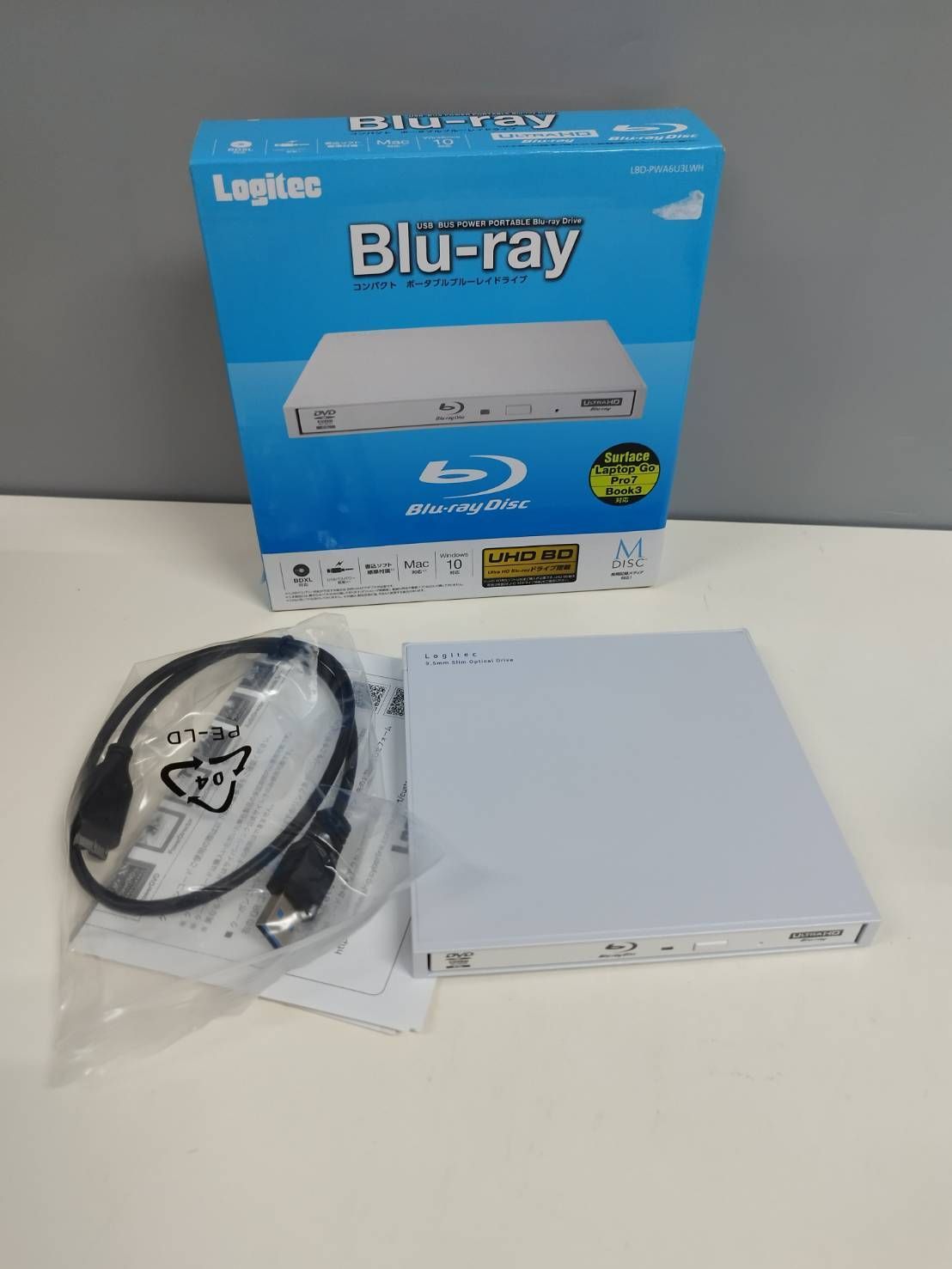 美品】Logitec LBD-PWA6U3LWH ポータブルブルーレイドライブ