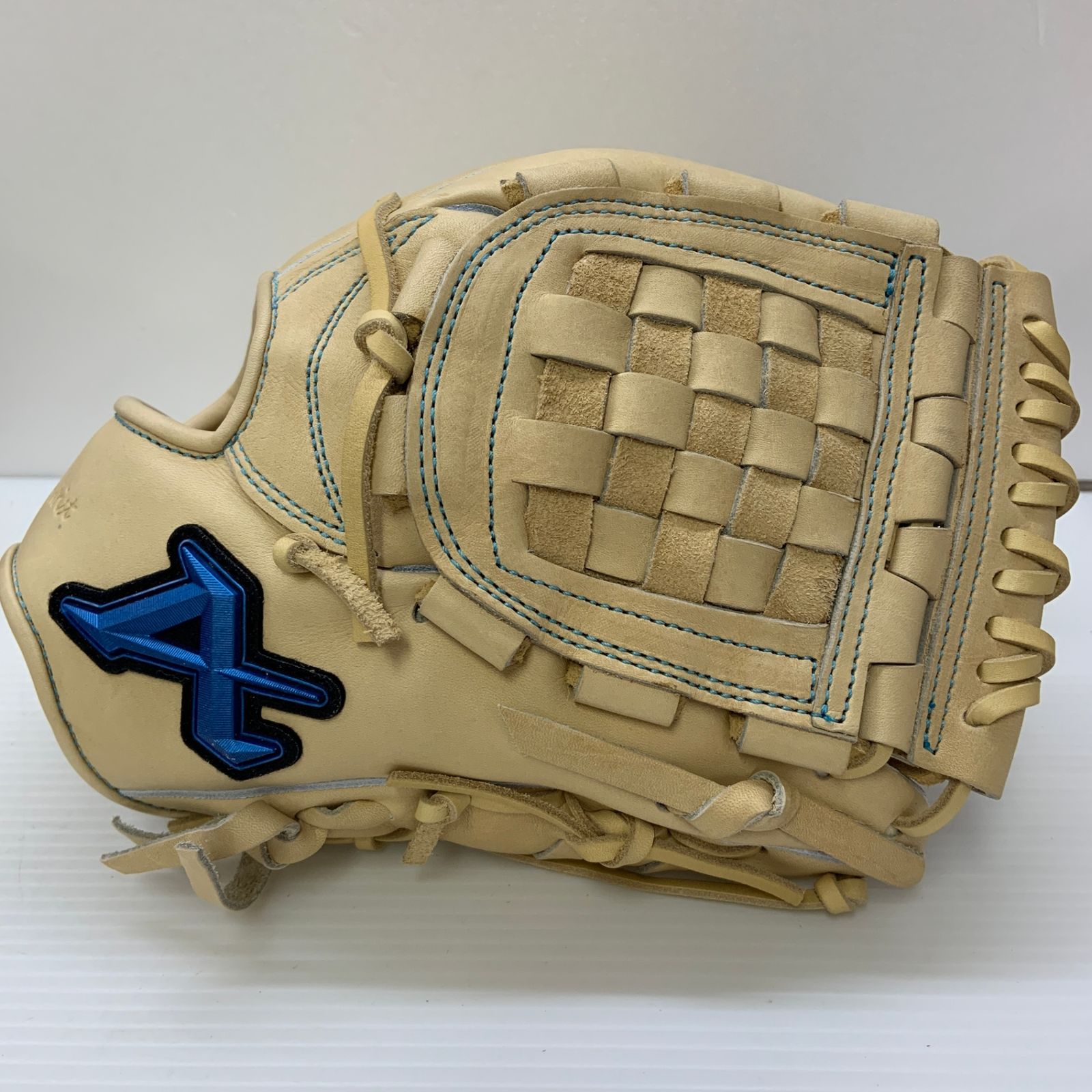 アトムズ ATOMS NeoGlobalLine 硬式 大人 一般 投手用 グローブ ピッチャー グラブ 右投げ AGL NE 105 野球 6633