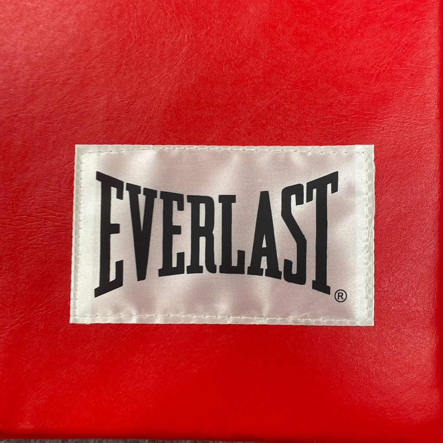 Supreme Everlast コラボ エクササイズ トレーニング マット 2025年最新】supreme everlast folding exercise matの人気