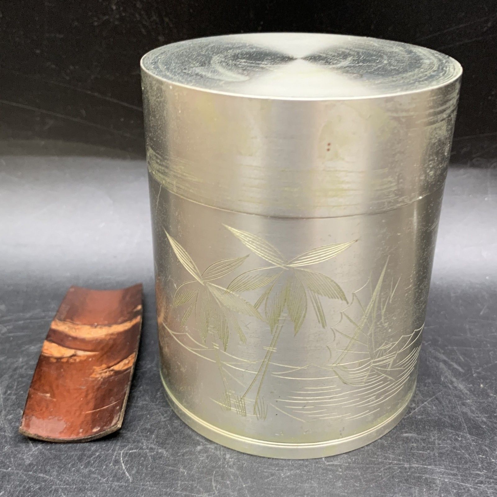 TUMASEK PEWTER ツマセク ピューター 錫製 茶筒 茶道具 草花紋 TUMASEK PEWTER ツマセク ピューター 錫製 茶筒 茶道具 草花紋