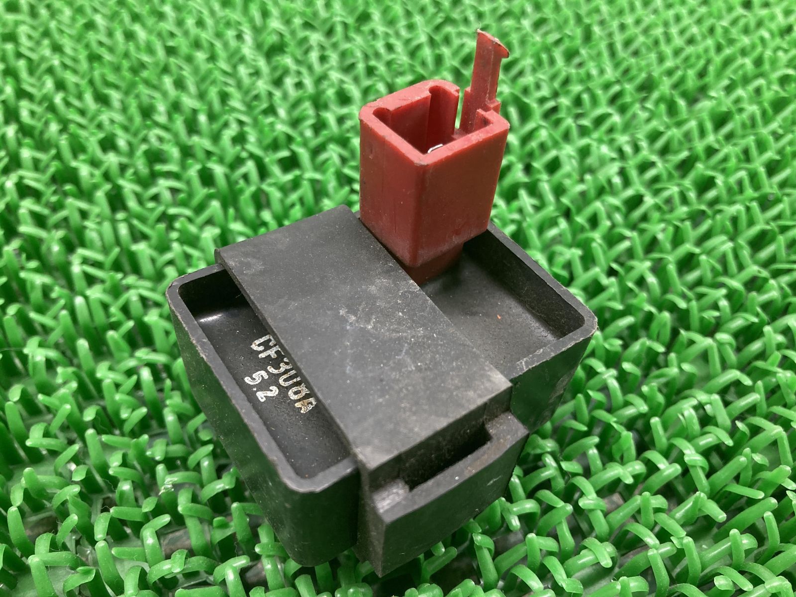 GPZ1100 フューエルポンプリレー CF308A カワサキ 純正 中古 バイク 部品 ZXT10E 燃料ポンプ ザンザス ZXR400 ZZ-R400 車検 Genuine