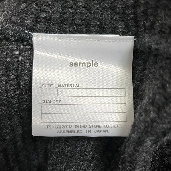 【新品】JULIUS 2021　ガウン　コート　チャコール　3　SAMPLE