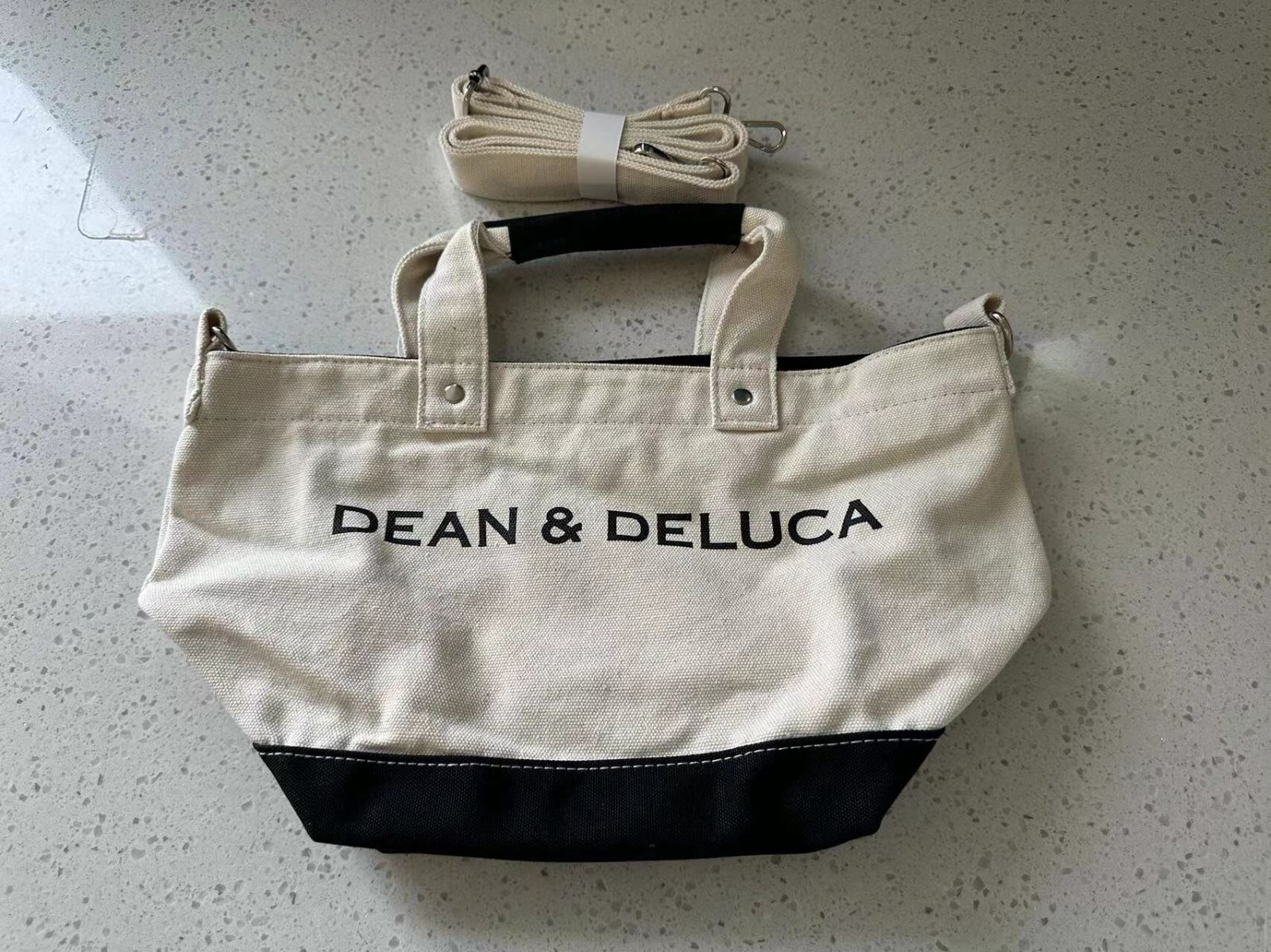 【在庫処分 SALE】 DEAN＆DELUCA ディーン＆デルーカ ショルダーバッグ　エコバッグ キャンバス トートバッグ 母の日2024