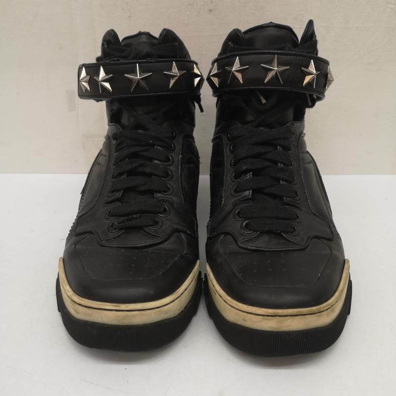Givenchy スタッズ　スター　ハイカットスニーカー　40 Givenchy スタッズ スター ハイカットスニーカー 40