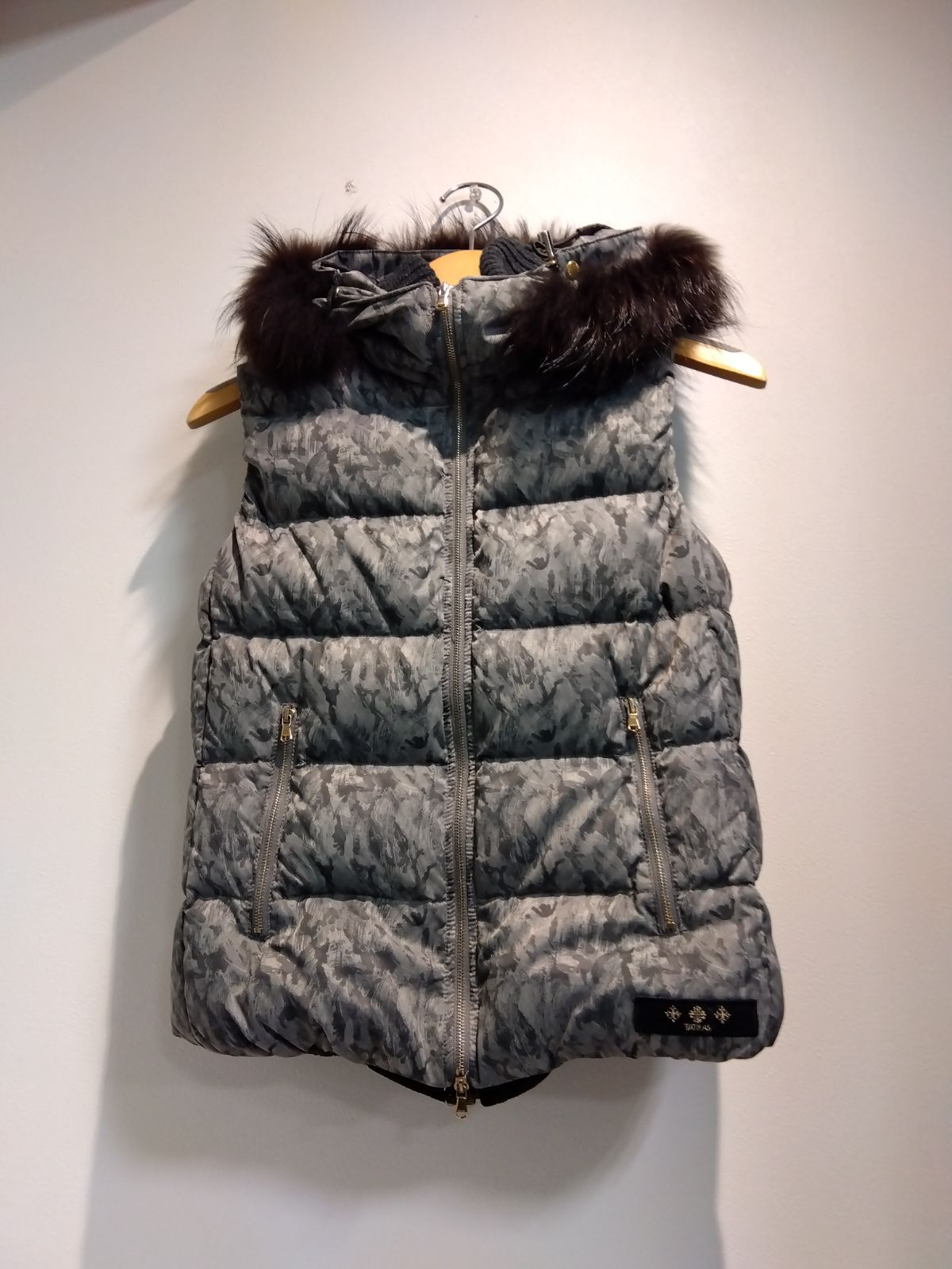 М19 タトラス ジャケット ファー ダウン レオパード