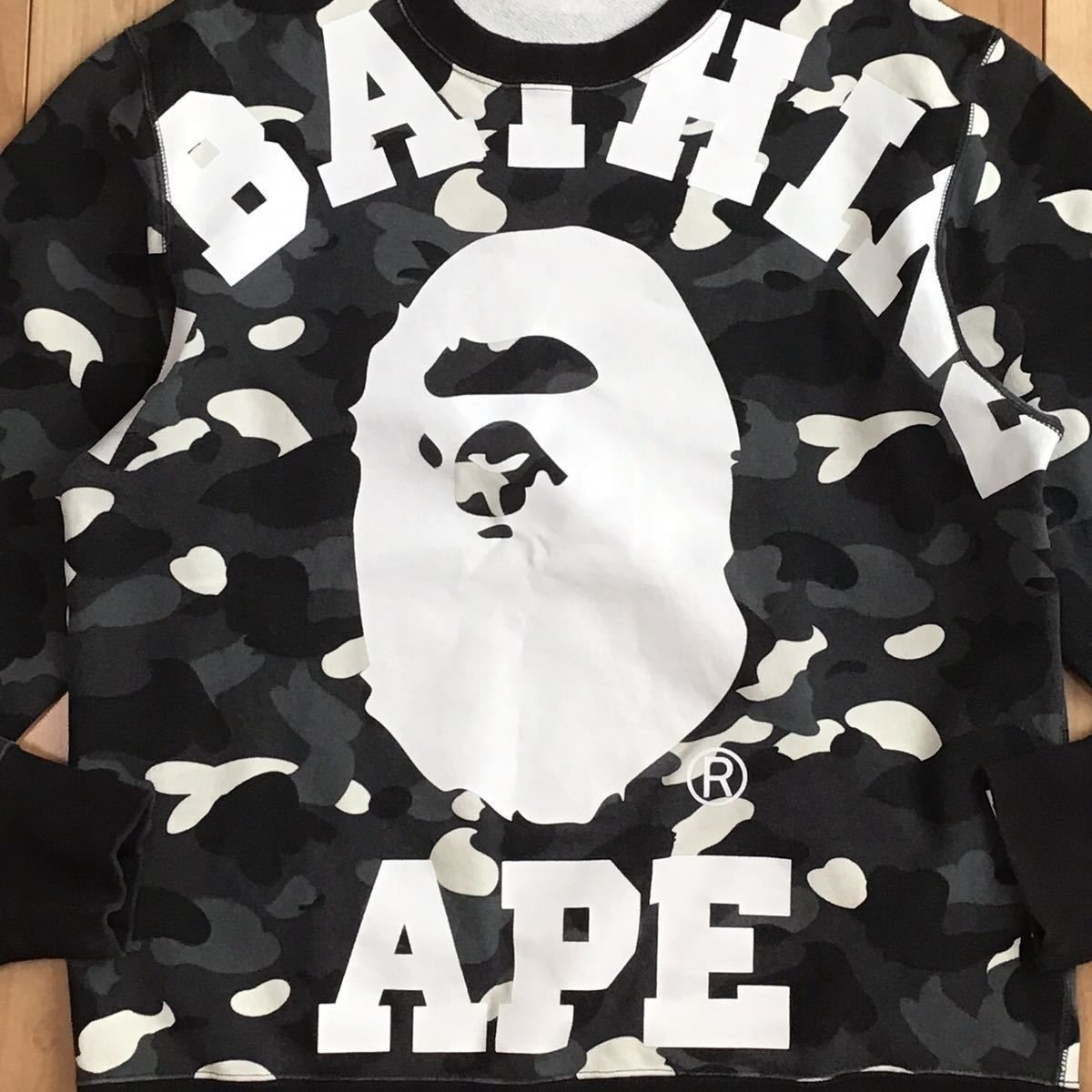 身幅55cmA BATHING APE アベイシングエイプ Ｌ スタジャン カレッジロゴ