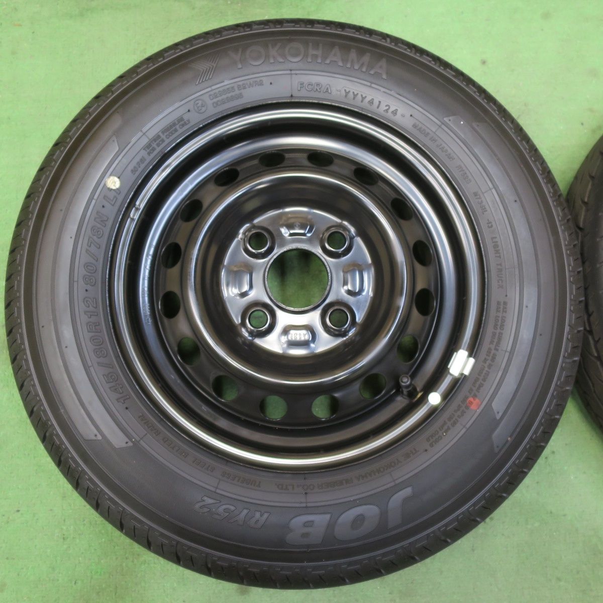 GO❗️新車外し❗️ダイハツハイゼット12インチ145/80/12夏イボ付き GO様専用❗️新車外し❗️ダイハツハイゼット12インチ145/80/12