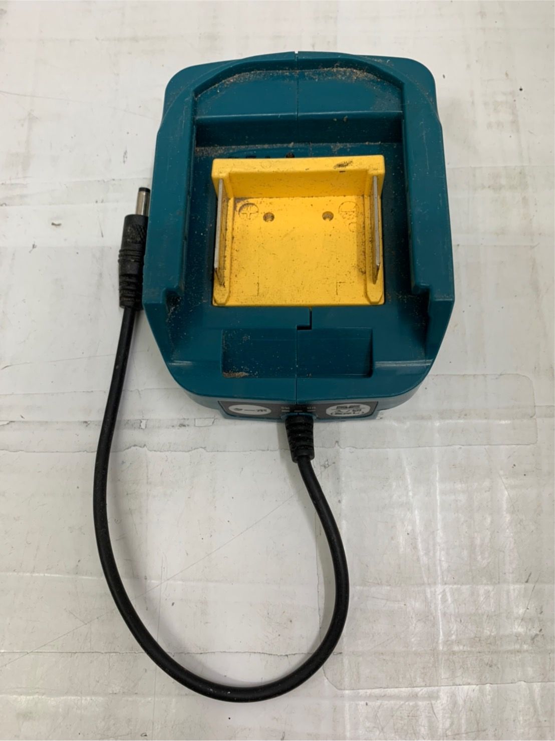 充電式ディスクグラインダ