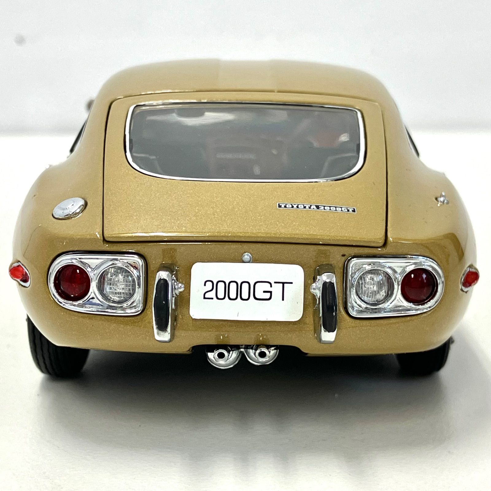 11872】 EBBRO プレミアムコレクション 1/24 TOYOTA 2000GT