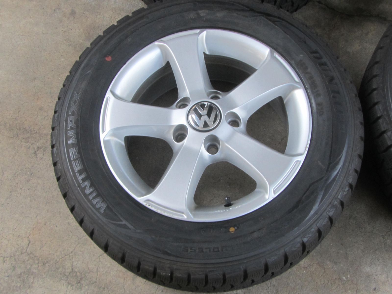 仲間 お値打ち フォルクスワーゲン純正 195|65R15 スタッドレス ダンロップ ウィンターマックス ゴルフ5 ゴルフ6など