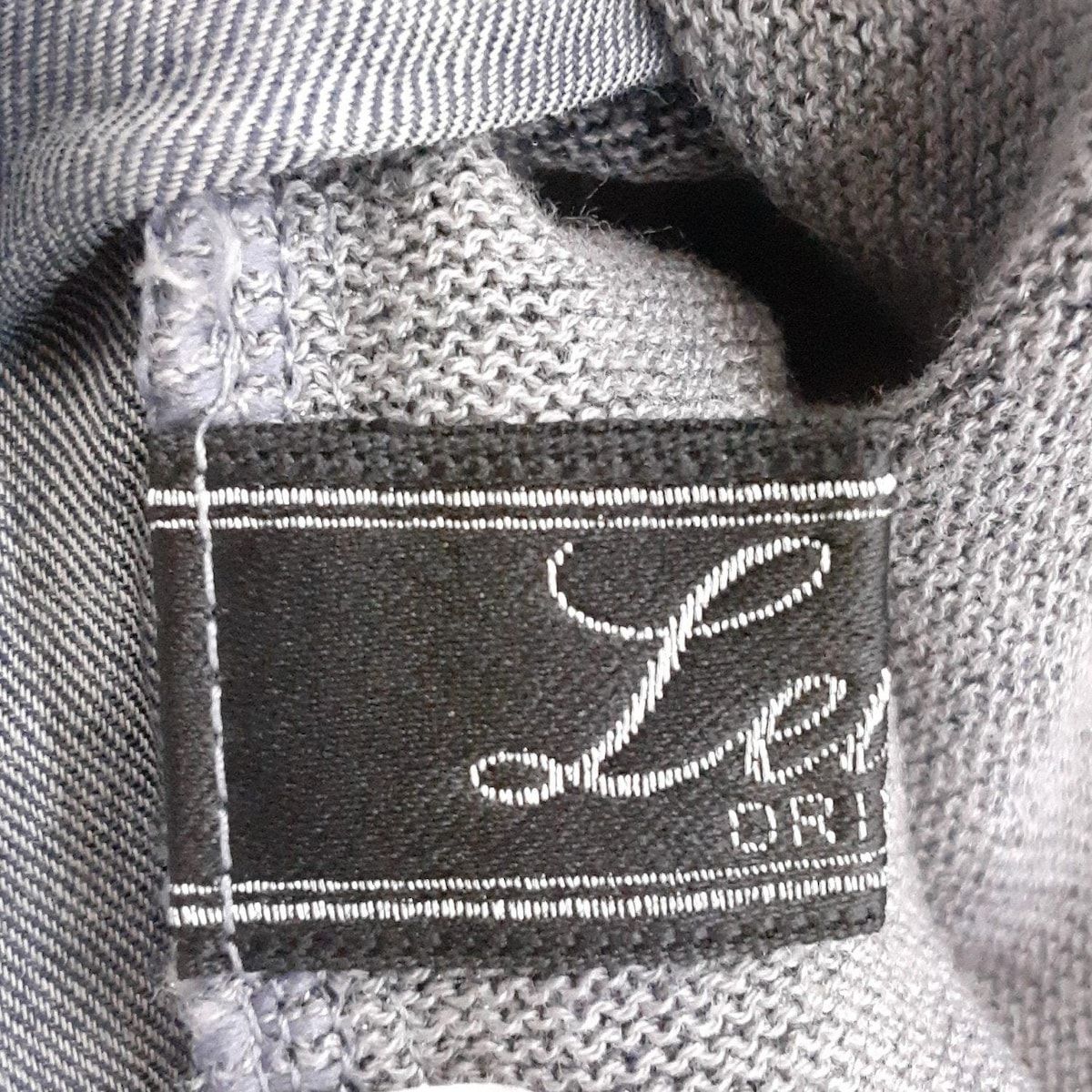 グレー×ダークグレー