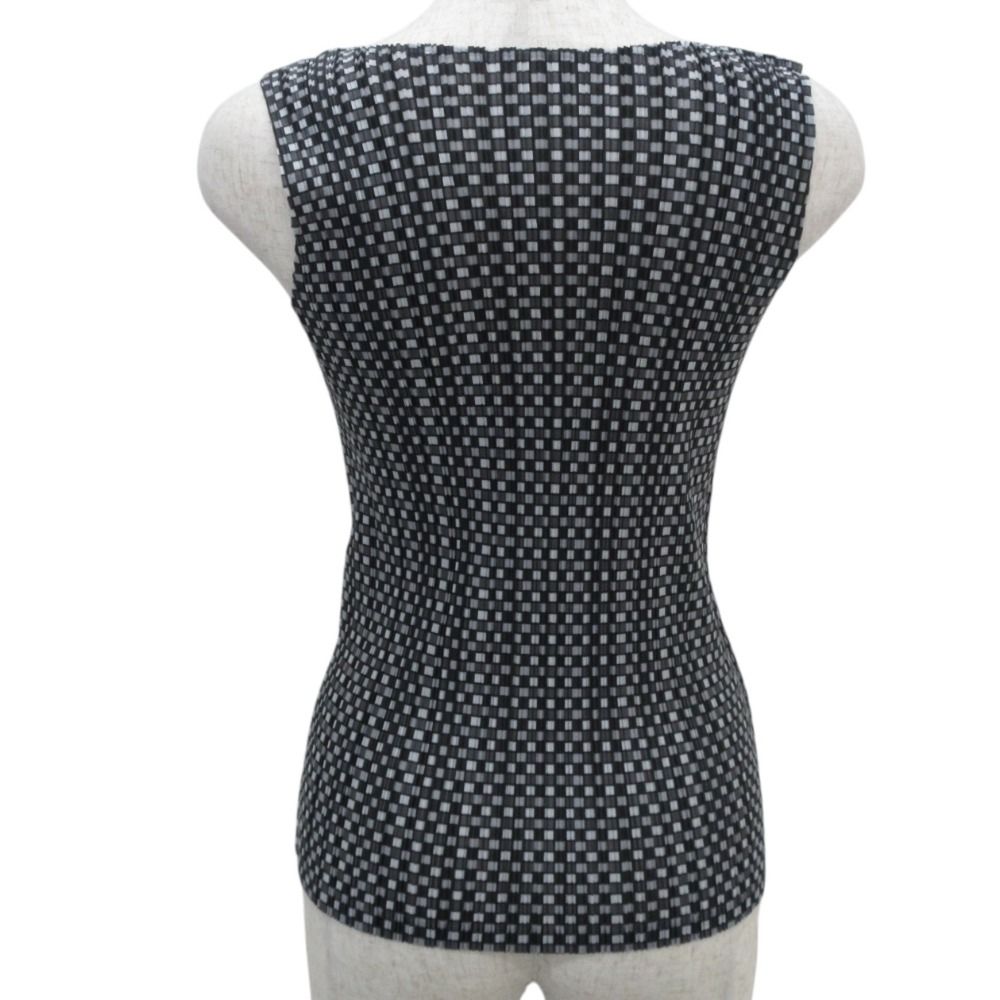 超巨大→超Big→キノコ2本とカタツムリ2匹のガーデンオブジェ・1点物