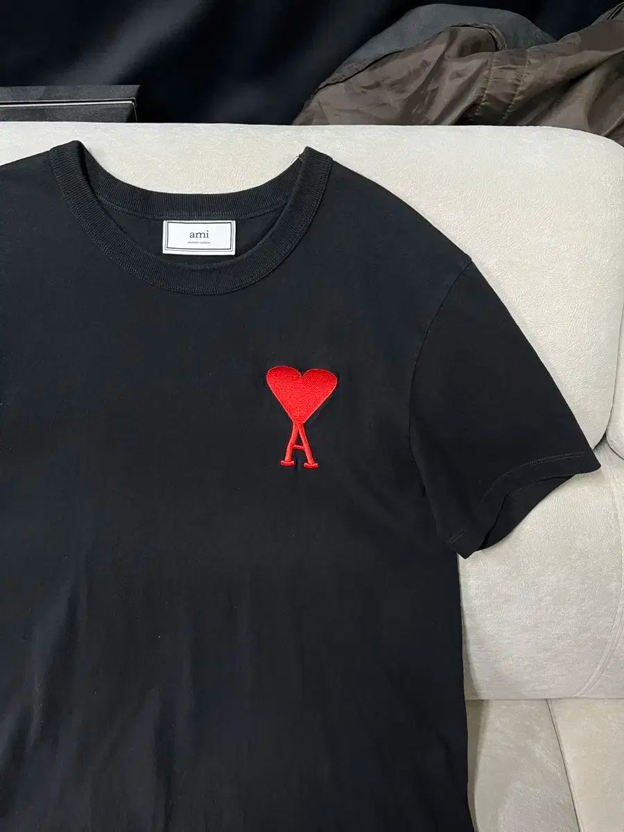 ami(アミ) ハート ロゴ 黒 Tシャツ 95 - メルカリ