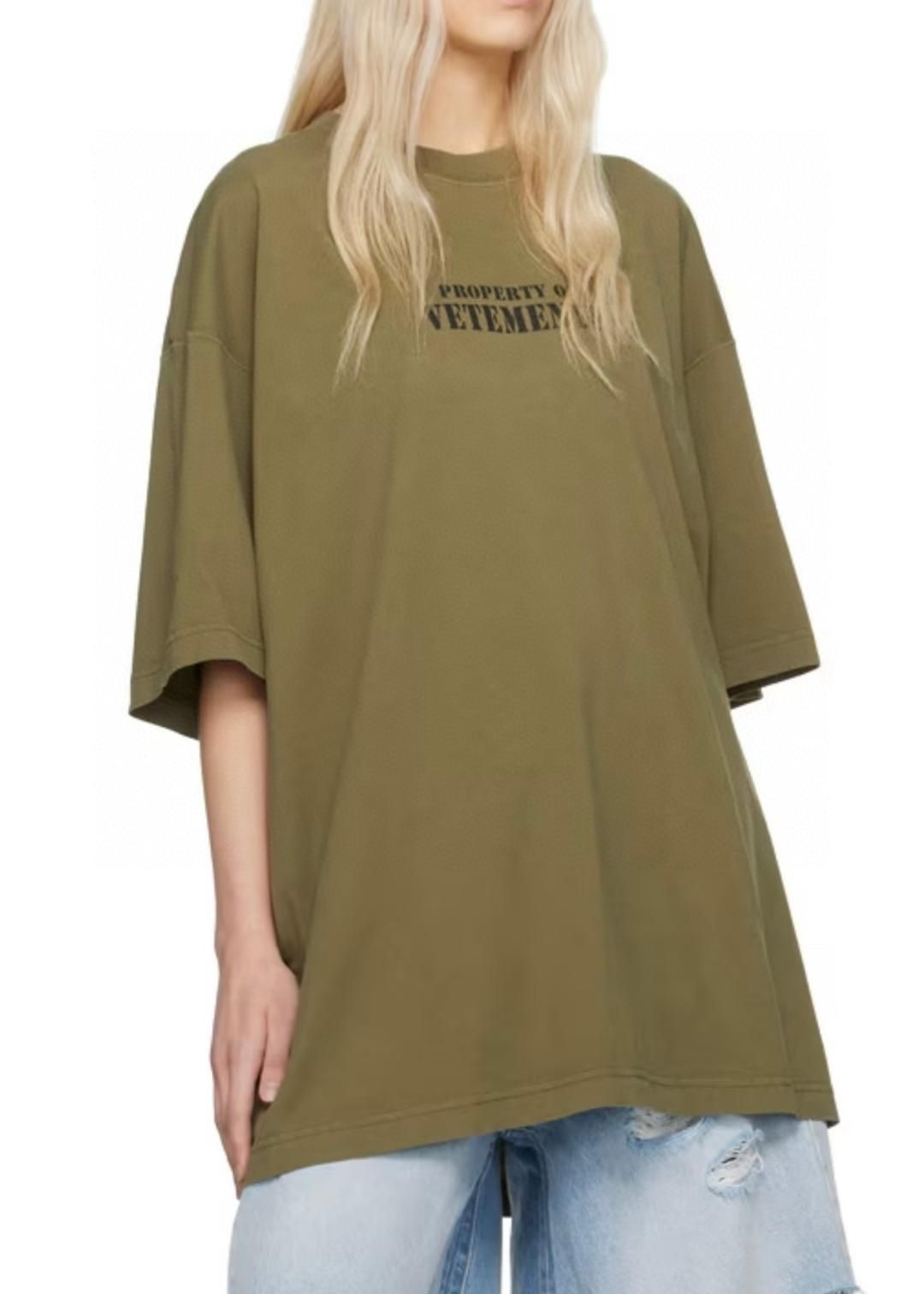 Vetements 25SSフロッキープリントロゴ文字ルーズ半袖Tシャツ