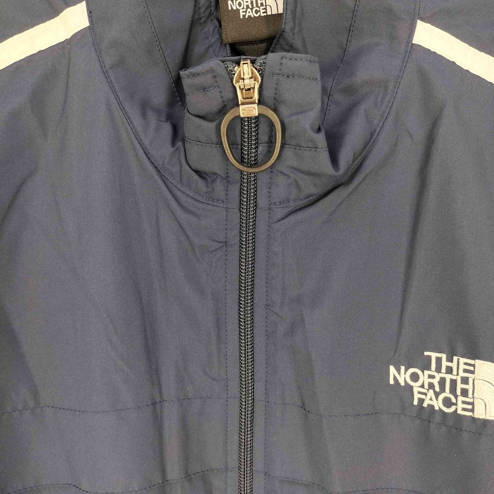 ザノースフェイス THE NORTH FACE ロゴ刺繍 ナイロンベスト